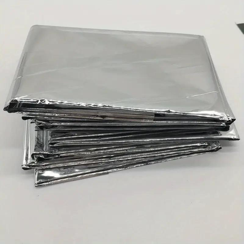 8-pack Outdoor Camping Rainproof Emergency Silver Foil Emergency Insulation Blanket